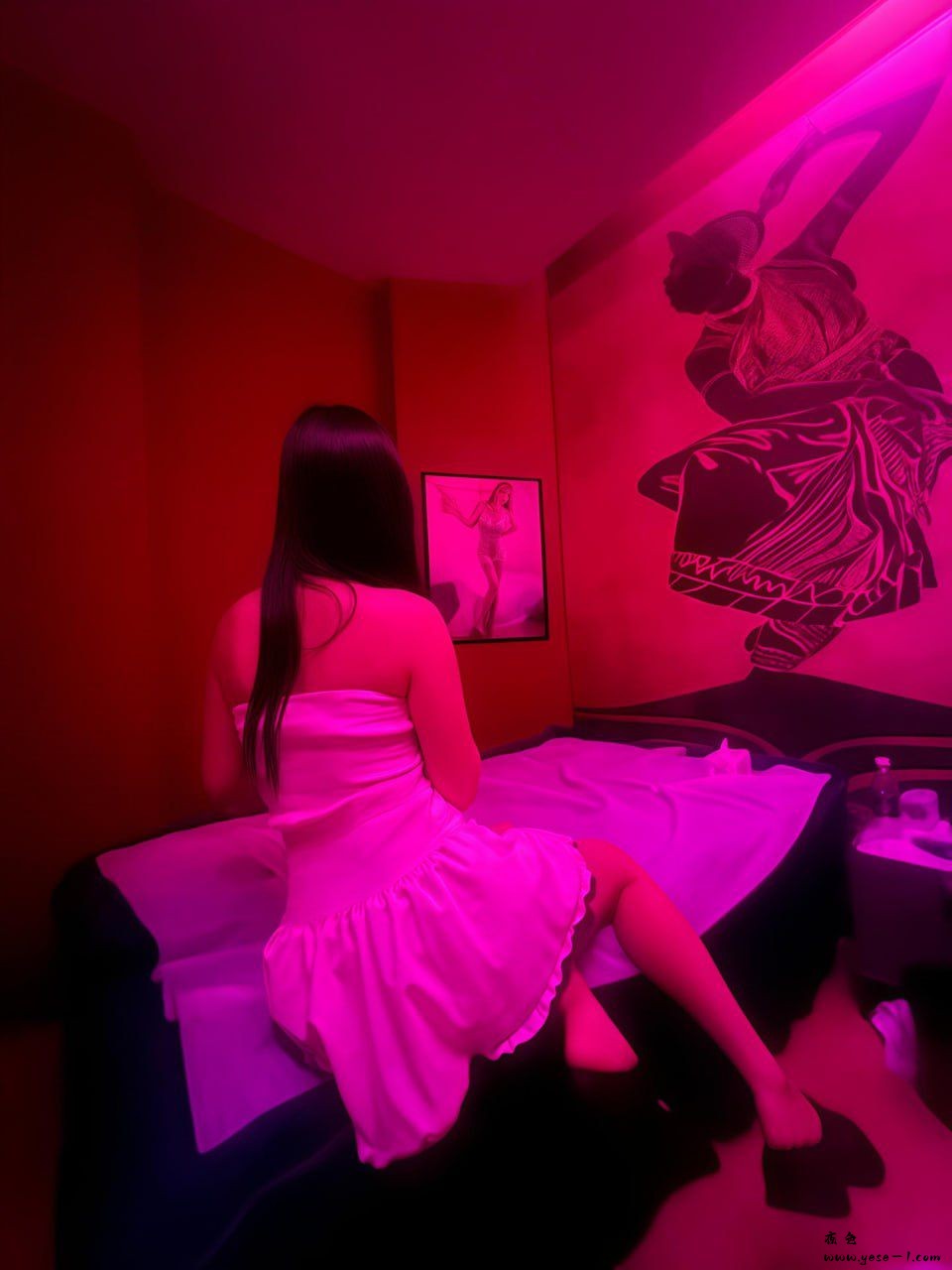 C66699F8D.jpg