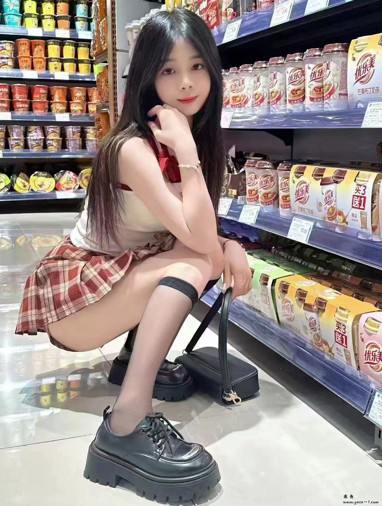 766c1f83-2731-48e6-889a-e07fec9ddee2.jpg